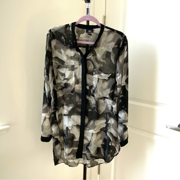 Mossimo Supply Co. Tops - Mossimo Sheer Tunic B1